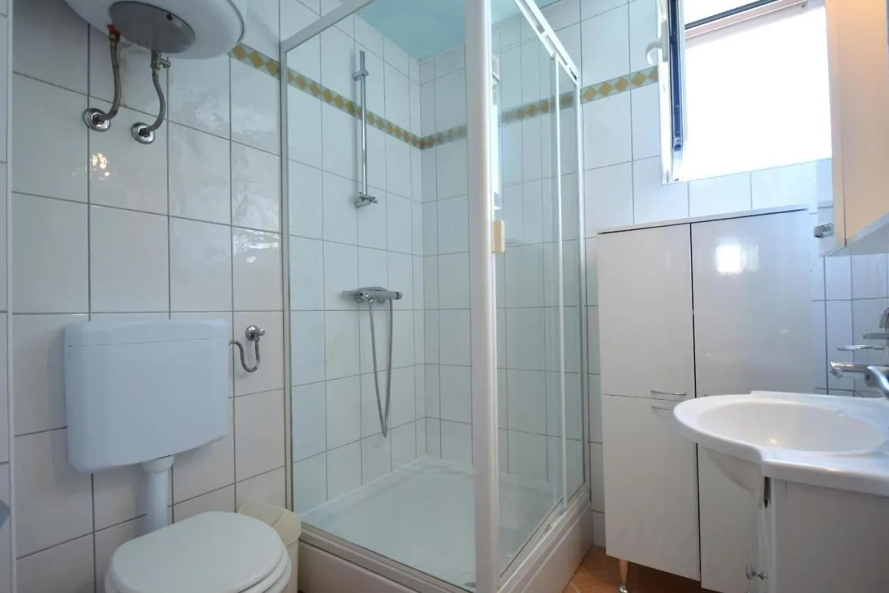 Apartments Jelica Njivice
